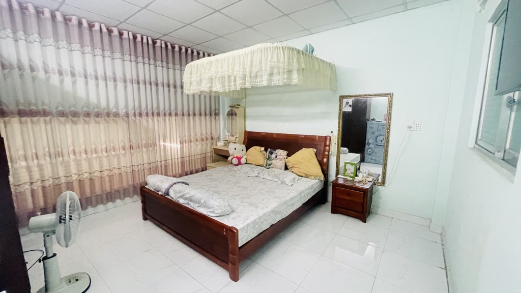 Bán nhà Nguyễn Văn Quá Quận 12, 64m2(4x16)m, 2tầng,Nhỉnh 3.9tỷ , Sổ hồng chờ bạn.